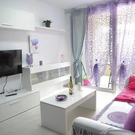 Lägenhet Violet Apartment